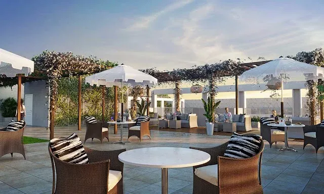 4 BHK Flat for Sale in Juhu