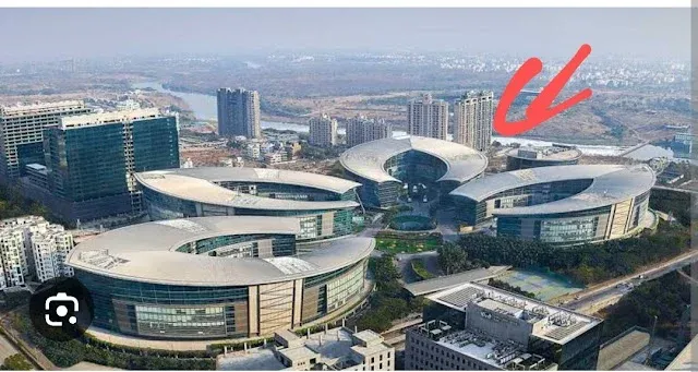 4 BHK Flat for Sale in Mumbai