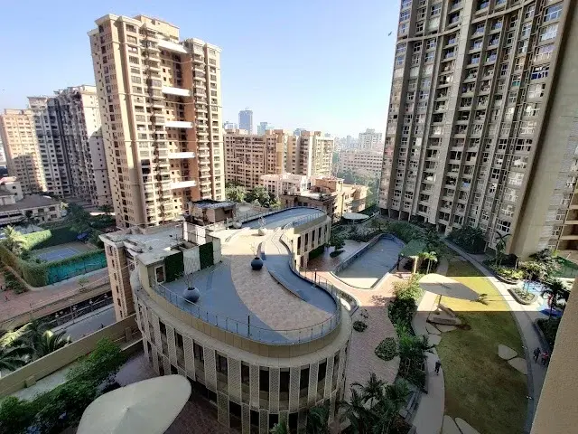 Commercial Space for Rent Near Versova Telephone Exchange