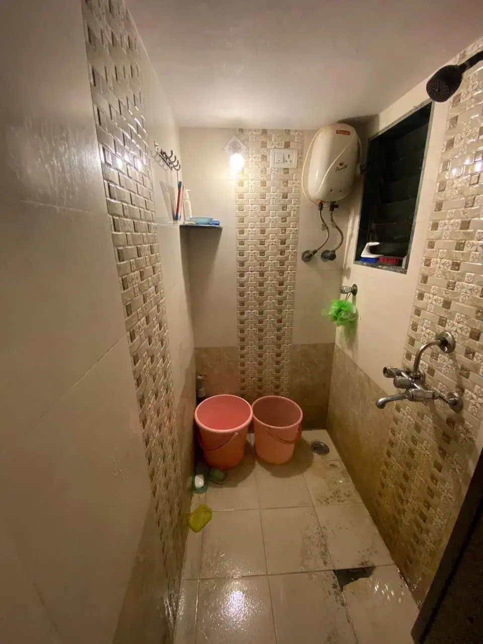 Double Occupancy for Male in 1 BHK Flat for Rent in Versova village road side near massan devi mandir 1 min walking from yaari road depo bus stop