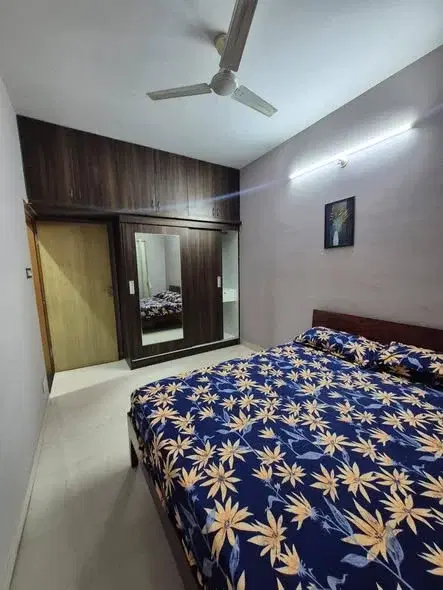 1 BHK Flat for Rent in kudlu gate metro station near hsr layout 2km