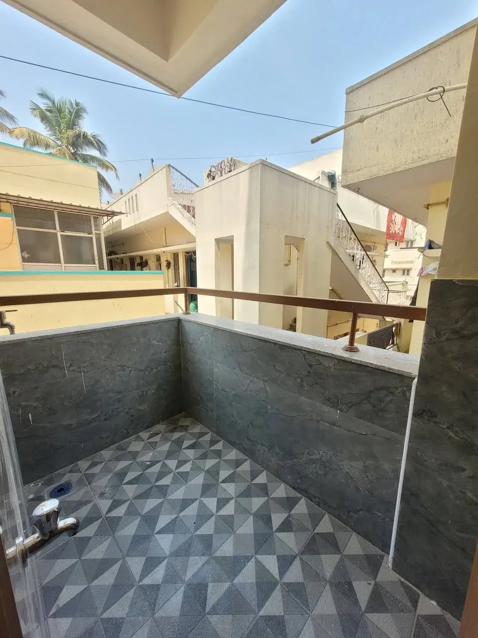 2 BHK Flat for Rent in haraluru near HSR sector 2