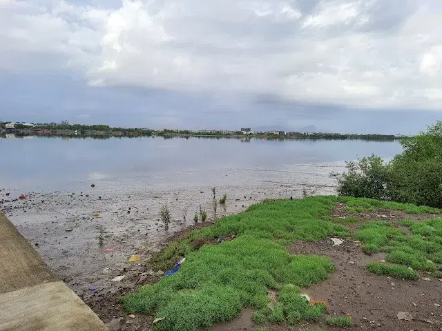 2 BHK Flat for Rent in Kolset Road