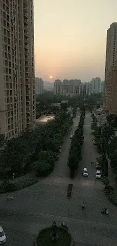 2 BHK Flat for Rent in Hiranandani Estate