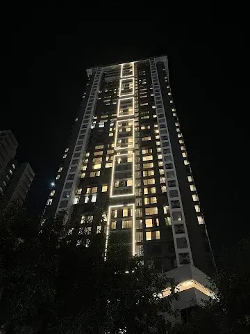 1 BHK Flat for Sale in Goregaon East