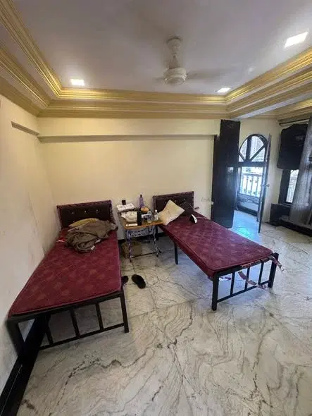 Double Occupancy for Male in Flat for Rent in Marol metro stn