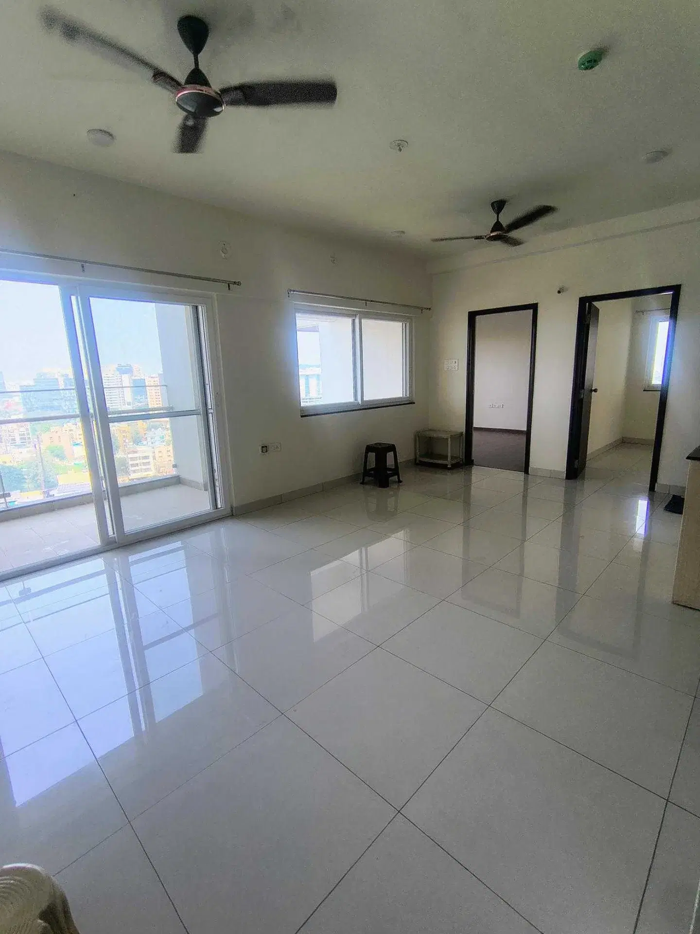 2 BHK Flat for Rent in Mundhwa