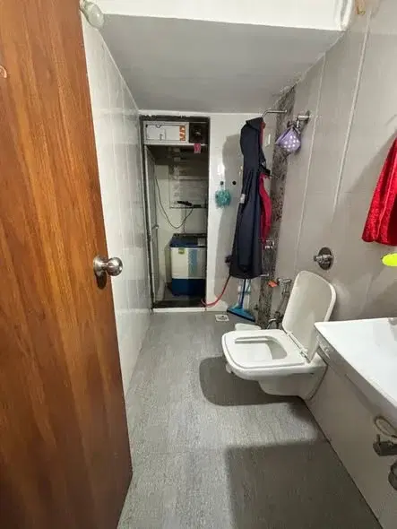 2 BHK Flat for Sale in Vartak Nagar