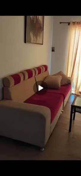 2 BHK Flat for Rent in Goldspire