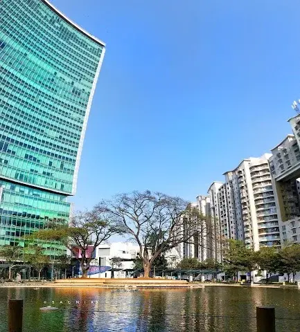 4.5 BHK Flat for Rent in In ORION MALL