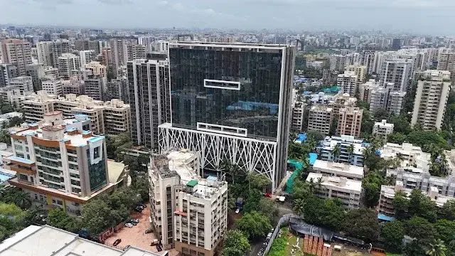 Commercial Space for Rent Off Link Road