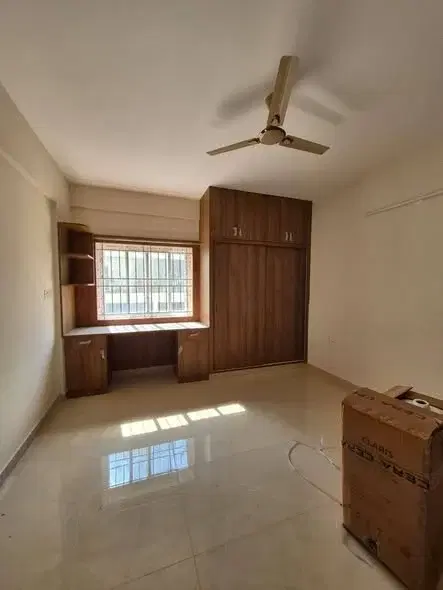 2 BHK Flat for Rent in Kudlu Gate near HSR Layout
