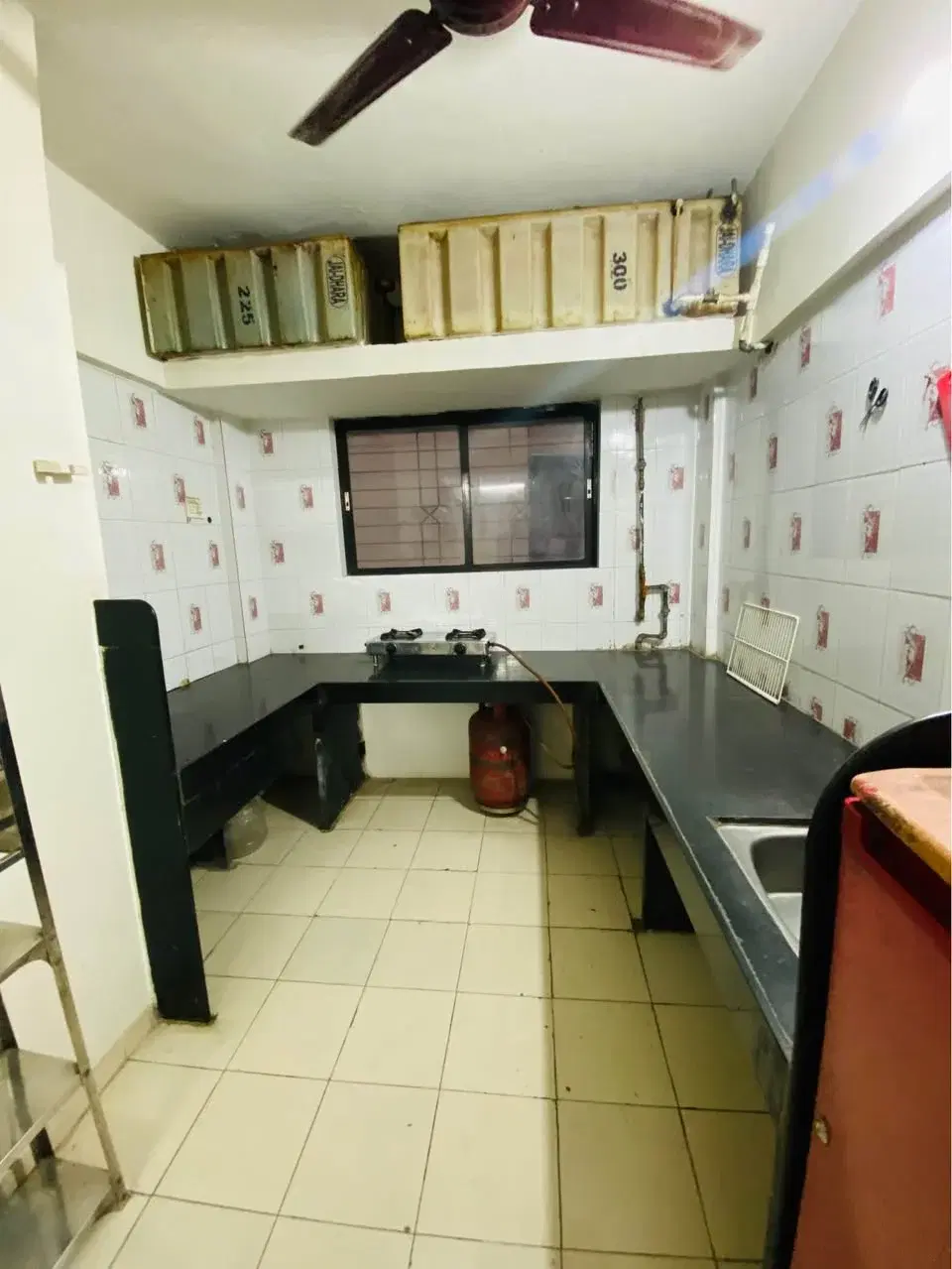 2 BHK Flat for Rent in Viman Nagar Near Phoenix Mall