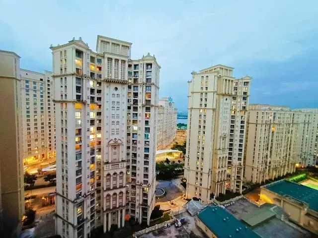 2 BHK Flat for Rent in Hiranandani Estate