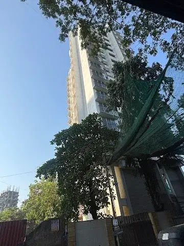 1 BHK Flat for Sale in Goreagon East