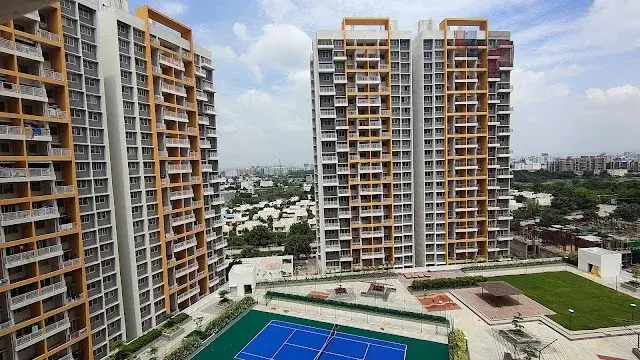 Flat for Rent in E1106