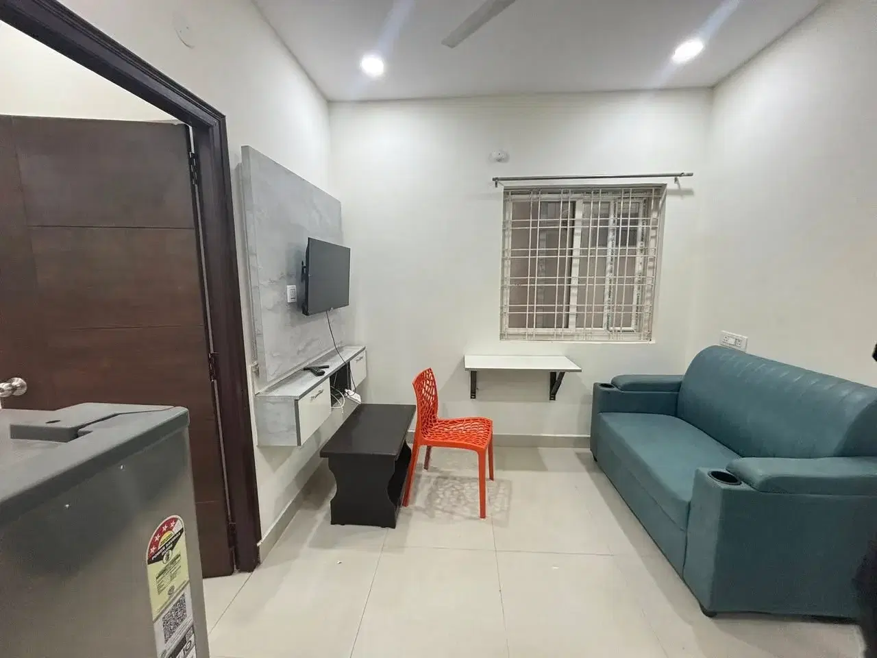 1 BHK Flat for Rent in Botanical Garden