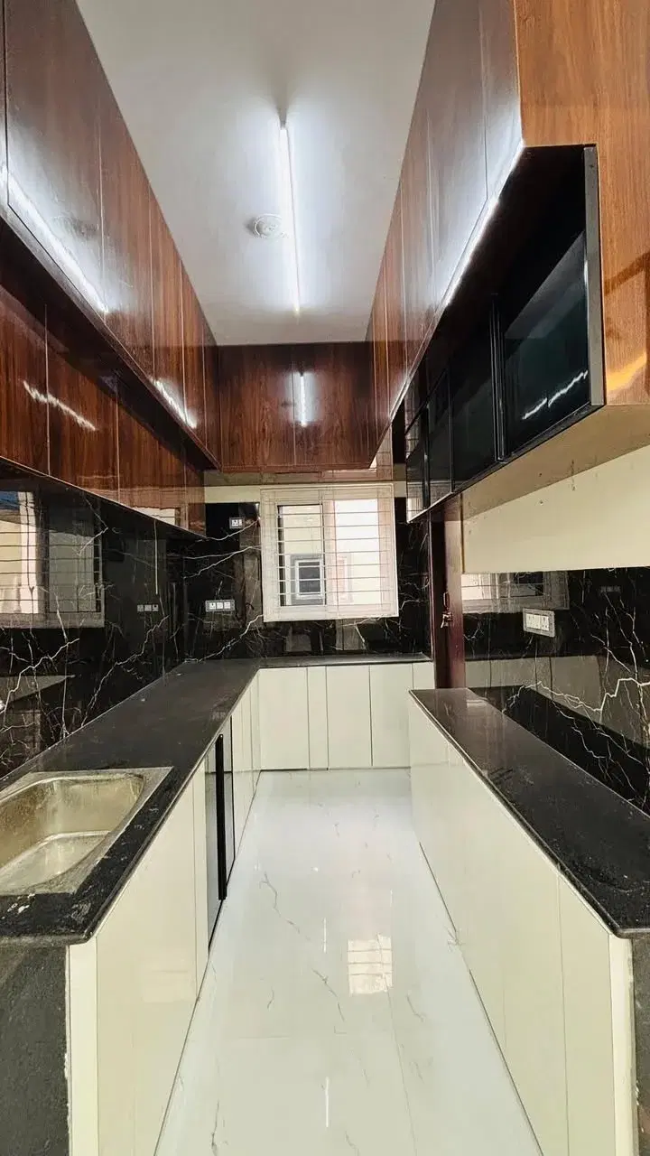 2 BHK Flat for Rent in Sri ram Nagar colony and Raghavendra Colony and RTO office Masjid Banda area