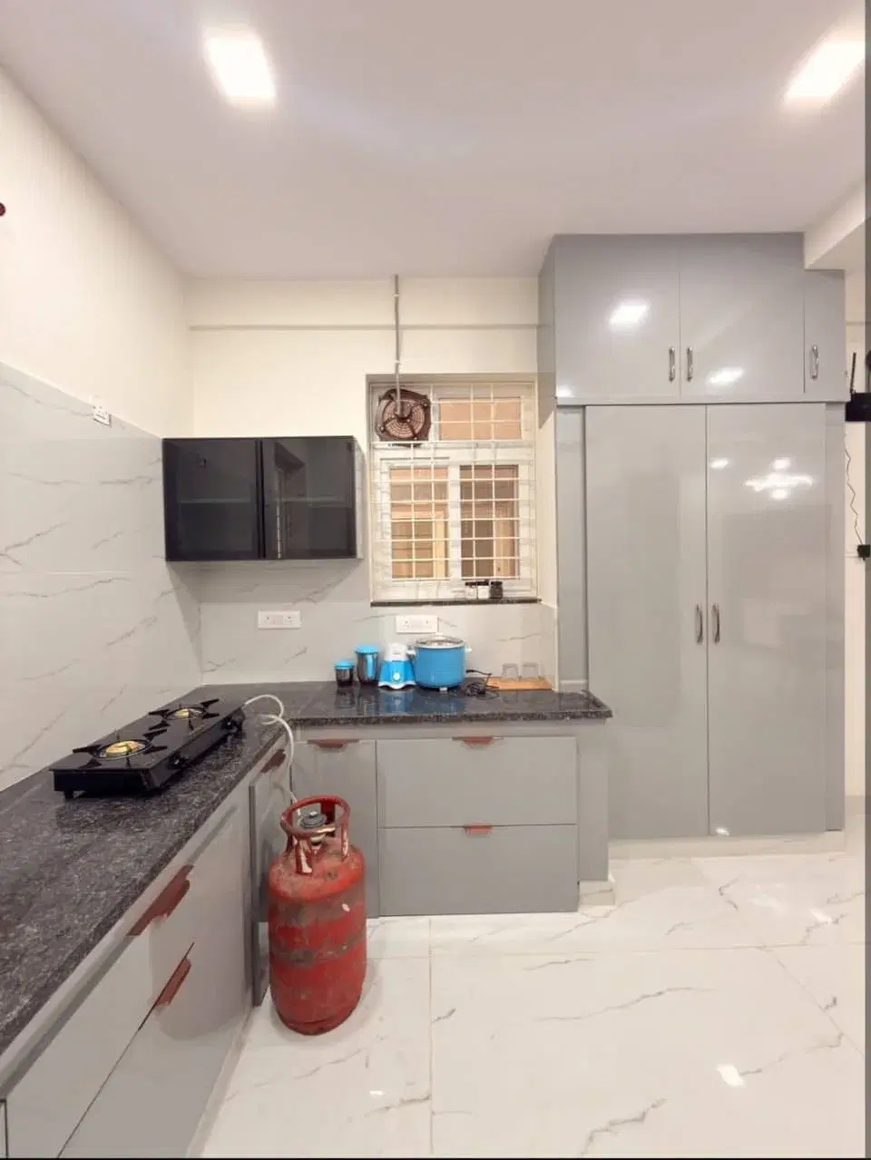 2 BHK Flat for Rent in Gachibowli TNGO colony
