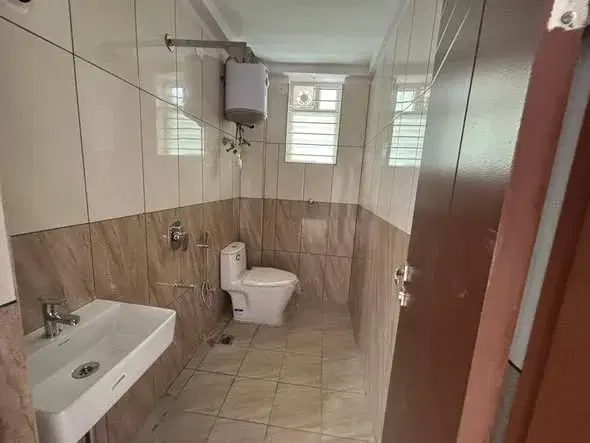 2 BHK Flat for Rent in Thubarahalli Main Road – Near AECS Layout & BEML Road (Brookefield / Marathahalli)