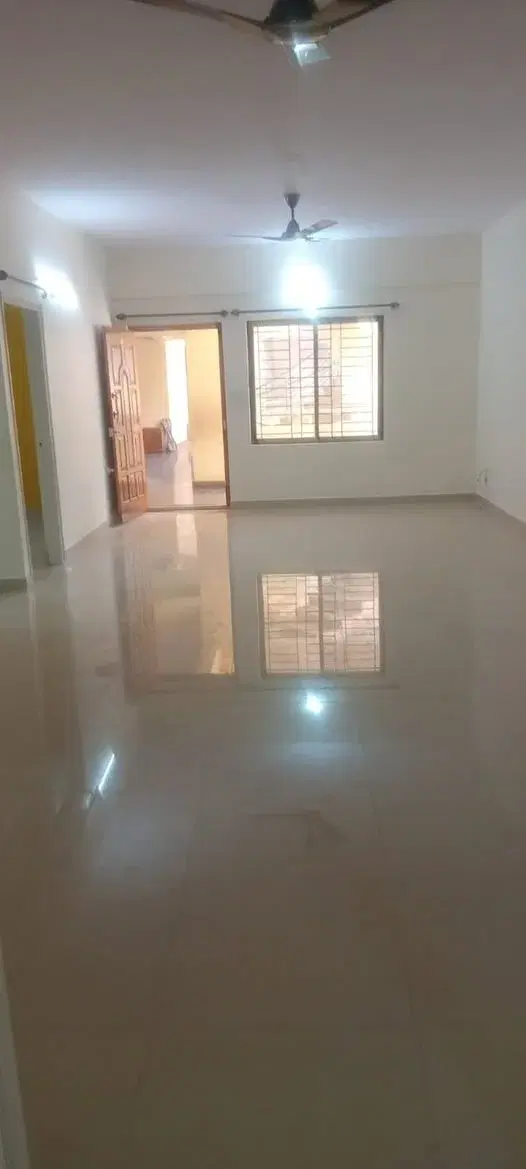 3 BHK Flat for Rent in Ombr layout