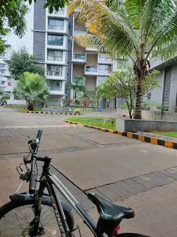 2 BHK Flat for Rent in Nr Amanora