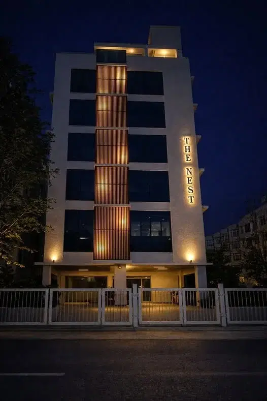 Commercial Space for Rent in Botanical Garden Road