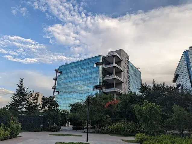 2 BHK Flat for Sale in Beside Panchashil TP