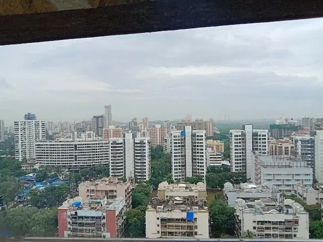 4 BHK Flat for Rent in Oshiwara