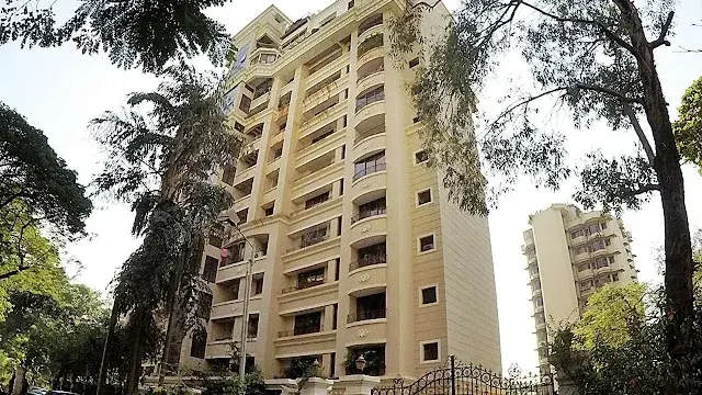 4 BHK Flat for Rent in Pali Hill