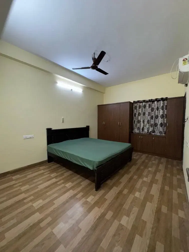 3 BHK Flat for Rent in Jubilee Enclave