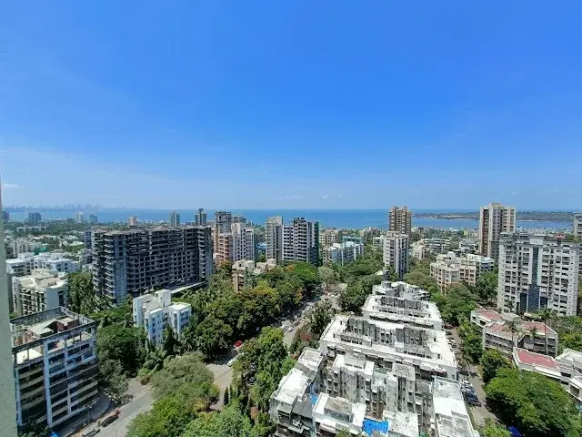 2 BHK Flat for Rent in Yari road andheri west