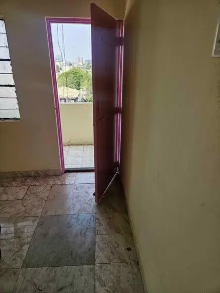 Single Occupancy in 2 BHK Flat for Rent in Nanekar Complex