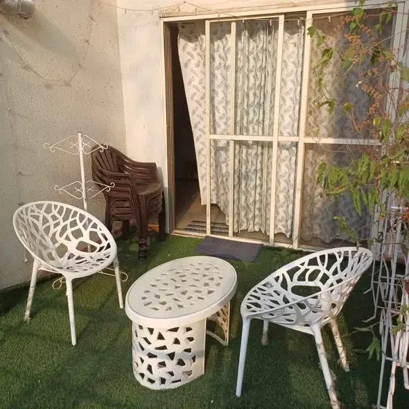 2 BHK Flat for Rent Near Amanora Mall