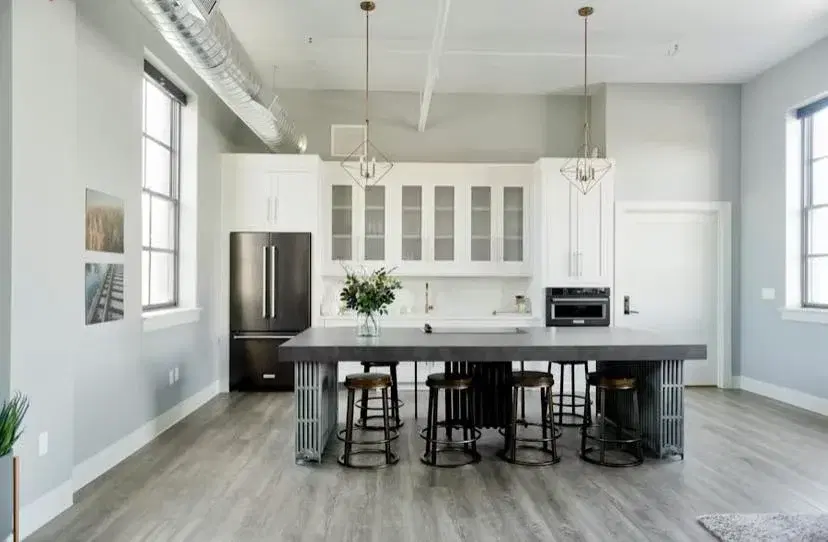 2 BHK Flat for Rent in Prime Location