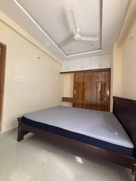 1 BHK Flat for Rent in Kondapur botanical garden road