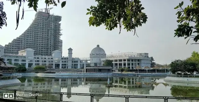 3 BHK Flat for Rent in Amanora Park Town