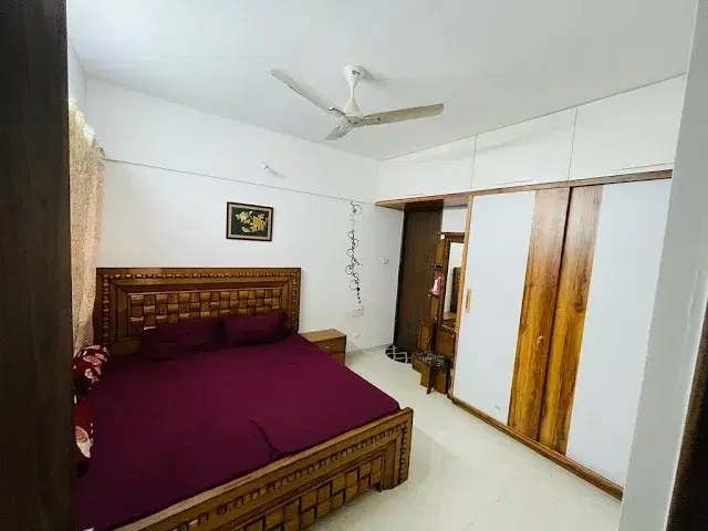 1 BHK Flat for Rent NEAR OFF KAILASH SUPER MARKET CHOWK
