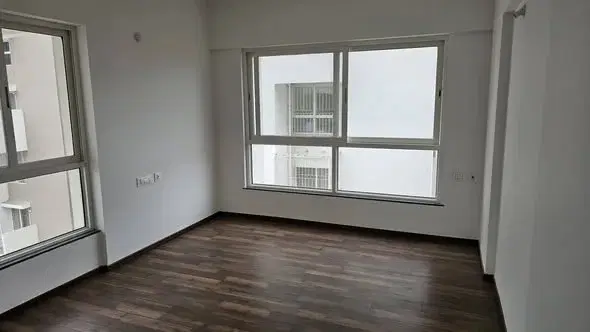 5.5 BHK Flat for Sale in Bavdhan