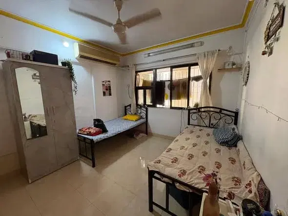 Double Occupancy for Female in 2 BHK Flat for Rent in Vile Parle East