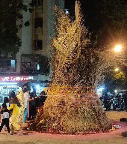 2 BHK Flat for Sale in Shanti Park