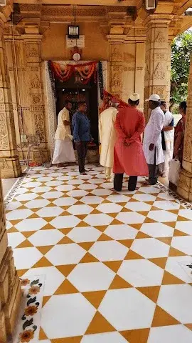 2 BHK Flat for Rent in Maziwada