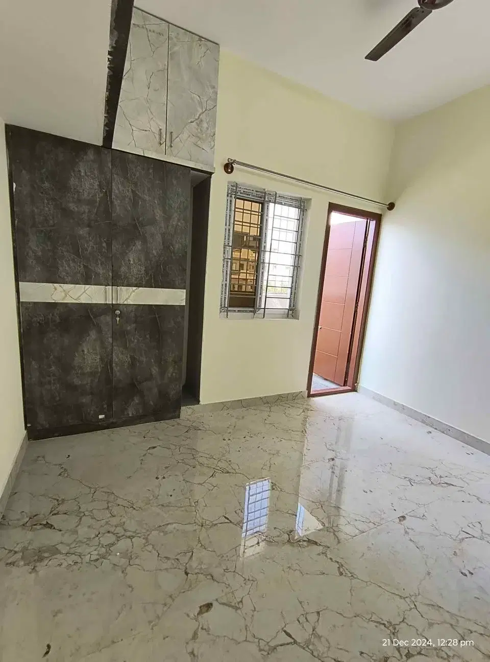 1 BHK Flat for Rent in kudlu gate near hsr layout