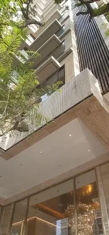 4 BHK Flat for Sale in Juhu Gulmohar Road