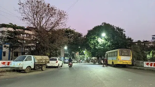 2 BHK Flat for Sale Near Vasant Vihar