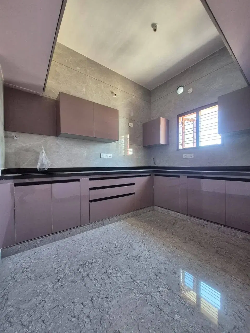 2 BHK Flat for Rent in kudlu gate HSR layout