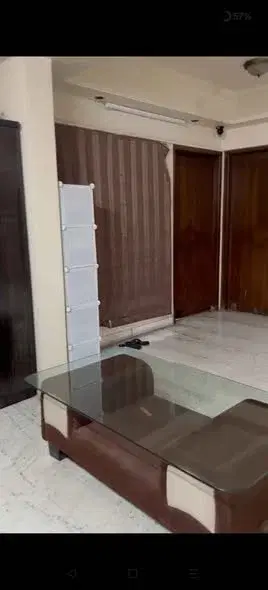 Single Occupancy for Female in 2 BHK Flat for Rent Near Conrad Pune