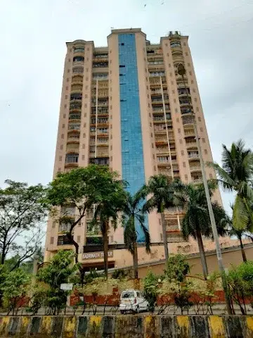 2 BHK Flat for Sale in Yari road Andheri West