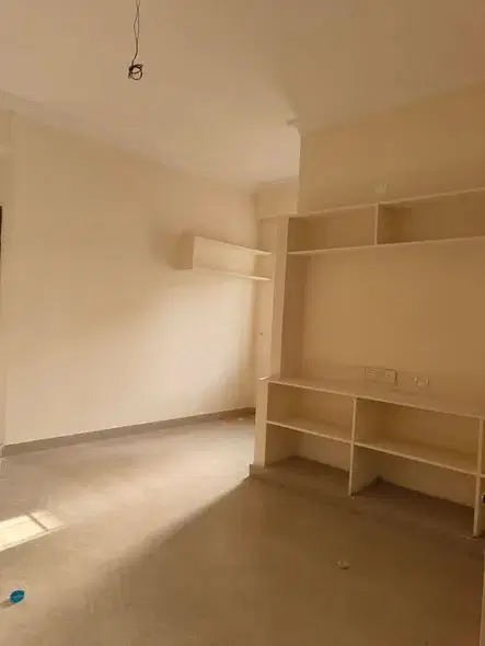 1 BHK Flat for Rent in Kondapur Botanical Garden AMB Mall Road Side