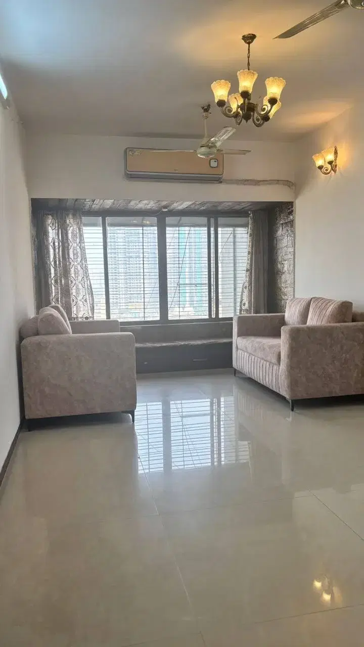 2 BHK Flat for Rent in Andheri West (near station)